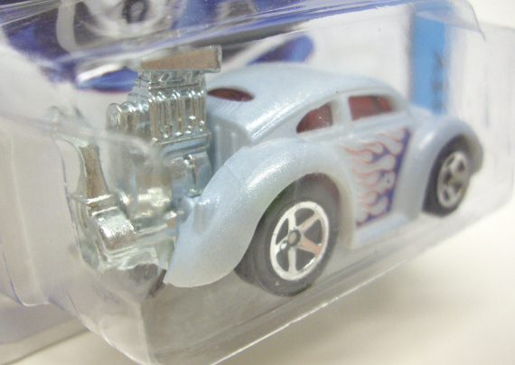 画像: 2014 COLOR SHIFTERS 【VOLKSWAGEN BEETLE】 WHITE-BLUE/5SP