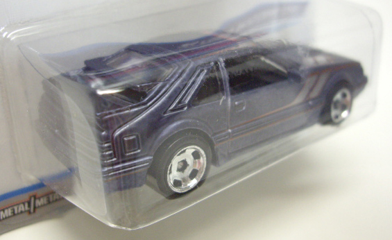 画像: 2014 COOL CLASSICS 【'84 FORD MUSTANG SVO】 SPEC.FROST NAVY/RS (台紙のOTTOがピンク）