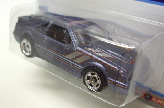 画像: 2014 COOL CLASSICS 【'84 FORD MUSTANG SVO】 SPEC.FROST NAVY/RS (台紙のOTTOがピンク）