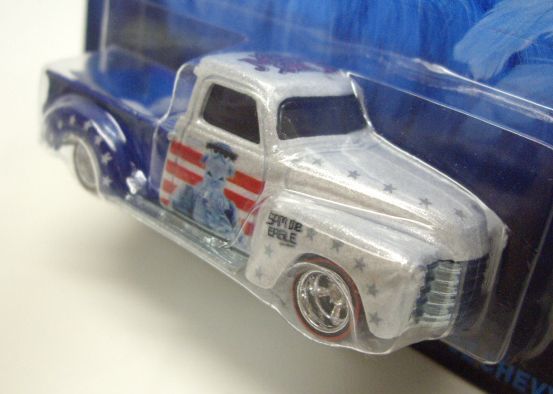 画像: 2014 POP CULTURE - THE MUPPETS 【'52 CHEVY TRUCK】 WHITE-BLUE/RR