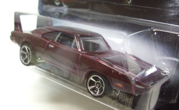 画像: 2014 WALMART EXCLUSIVE "FAST & FURIOUS" 【'69 DODGE CHARGER DAYTONA】 DK.PURPLE/MC5