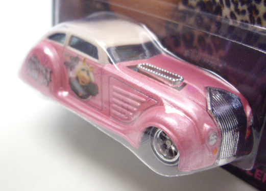 画像: 2014 POP CULTURE - THE MUPPETS 【'34 CHRYSLER AIRFLOW】 PINK/RR