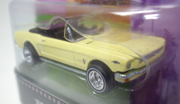 画像: 2014 RETRO ENTERTAINMENT 【'65 MUSTANG】 LT.YELLOW/RR (BEVERLY HILLS 90210)