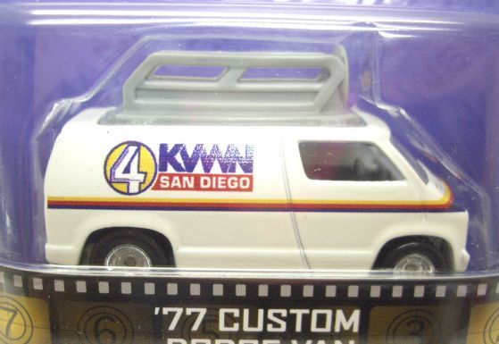 画像: 2014 RETRO ENTERTAINMENT 【'77 CUSTOM DODGE VAN】 WHITE/RR (ANCHORMAN)