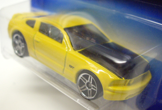 画像: 【2005 FORD MUSTANG GT】　YELLOW/PR5