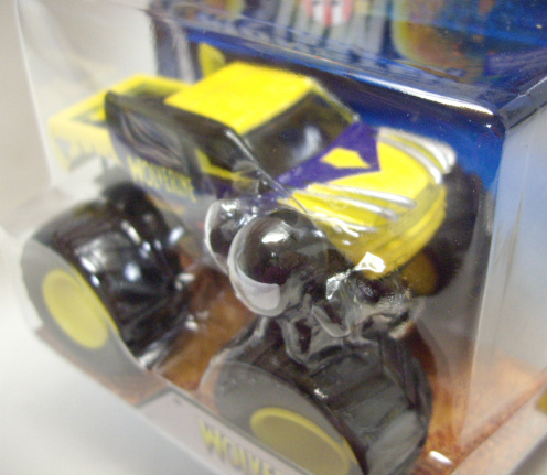 画像: 2014 MONSTER JAM included MONSTER JAM FIGURE! 【WOLVERINE】 YELLOW