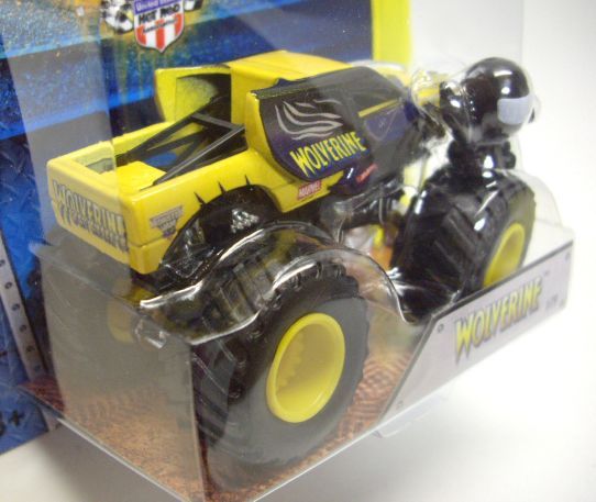 画像: 2014 MONSTER JAM included MONSTER JAM FIGURE! 【WOLVERINE】 YELLOW