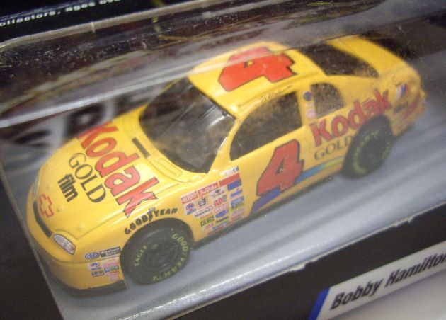 画像: 1998 HOT WHEELS PRO RACING TRACK EDITION 【BOBBY HAMILTON #4 TEAM KODAK】　YELLOW/RR