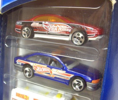 画像: 2001 5PACK 【HEAT FLEET】　Oldsmobile Aurora / Police Car / Rescue Ranger / Fire Eater / Flame Stopper