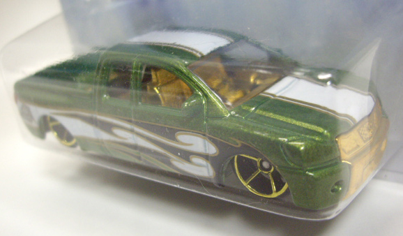 画像: 2014 WALMART EXCLUSIVE HOLIDAY HOT RODS 【NISSAN TITAN】 DK.GREEN/O5 