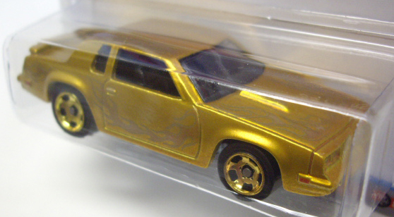 画像: 2014 COOL CLASSICS 【'84 HURST OLDS】 SPEC.FROST GOLD/RS (台紙のOTTOがピンク）