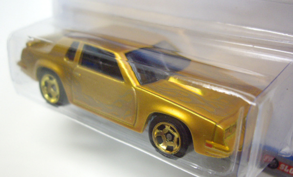 画像: 2014 COOL CLASSICS 【'84 HURST OLDS】 SPEC.FROST GOLD/RS (台紙のOTTOがオレンジ）