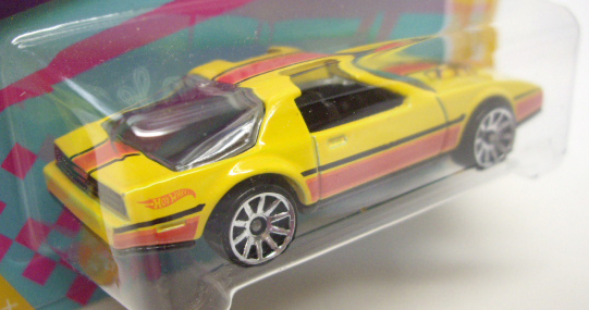 画像: 2012 WALMART EXCLUSIVE "CARS OF THE DECADES" 【'80 PONTIAC FIREBIRD】 YELLOW/10SP