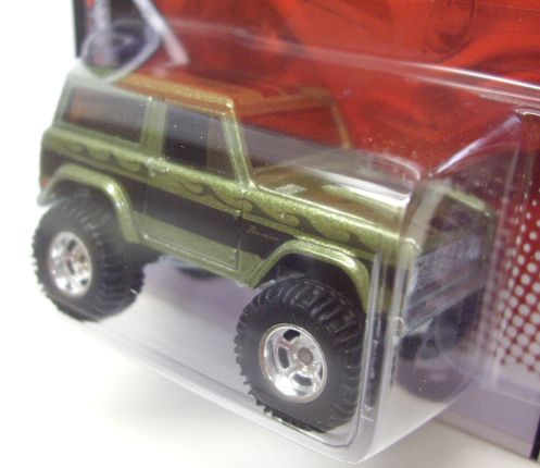 画像: 2011 GARAGE 30CAR SET (バラシ）【'67 FORD BRONCO】　MET.OLIVE/RR(WALMART EXCLUSIVE ) 