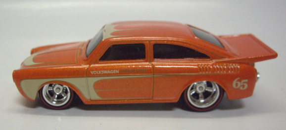 画像: LOOSE - 2011 GARAGE 30CAR SET (バラシ） 【'65 VOLKSWAGEN FASTBACK】　ORANGE/RR