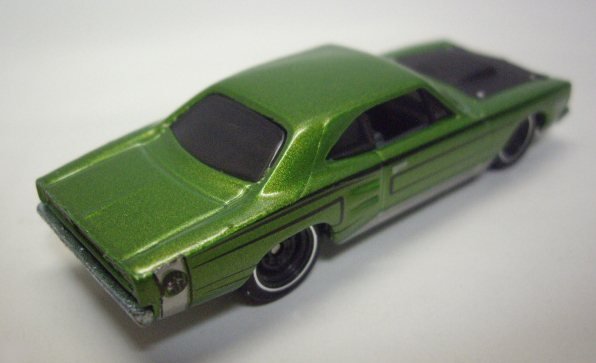 画像: LOOSE - 2011 GARAGE 30CAR SET (バラシ） 【'69 DODGE CORONET SUPER BEE】　MET.GREEN/RR