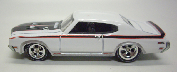 画像: LOOSE - 2011 GARAGE 20CAR SET (バラシ） 【'70 BUICK GSX】　WHITE/RR