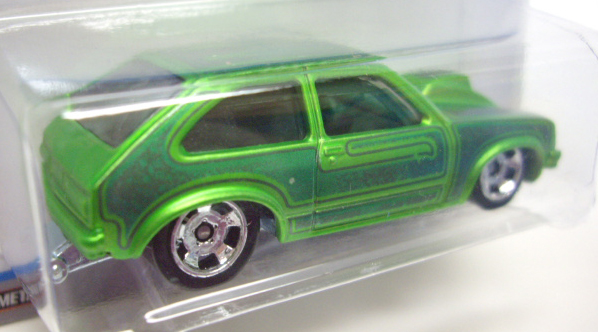 画像: 2014 COOL CLASSICS 【1976 CHEVY CHEVETTE】 SPEC.FROST GREEN/RS (台紙のOTTOがピンク）