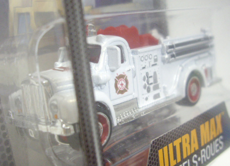 画像: 2015 MATCHBOX "SUPREME HERO" 【'63 MACK B MODEL】 WHITE