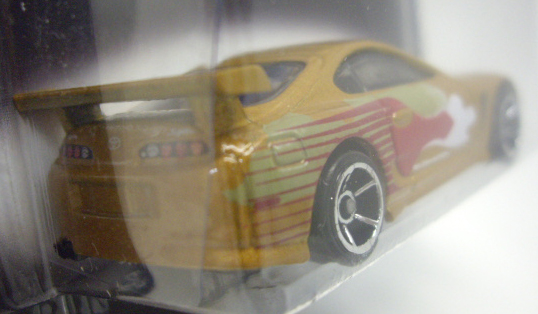 画像: 2015 WALMART EXCLUSIVE - FAST & FURIOUS （ワイルドスピード）【'94 TOYOTA SUPRA】 DK.GOLD/O5