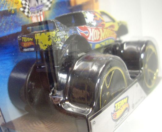 画像: 2015 MONSTER JAM includes SNAP-ON BATTLE SLAMMER! 【TEAM HOT WHEELS】 BLACK (TRACK ACE TIRES)