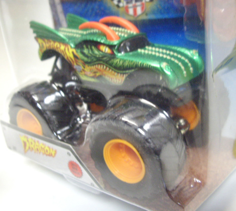 画像: 2015 MONSTER JAM includes SNAP-ON BATTLE SLAMMER! 【DRAGON】 GREEN (2015 NEW TRUCK!)