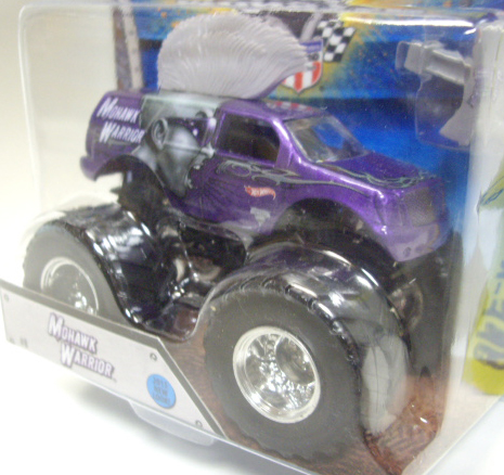 画像: 2015 MONSTER JAM includes SNAP-ON BATTLE SLAMMER! 【MOHAWK WARRIOR】 PURPLE (2015 NEW LOOK!)