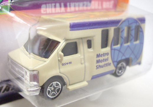 画像: 2000 【CHEVY TRANSPORT BUS】　CREAM