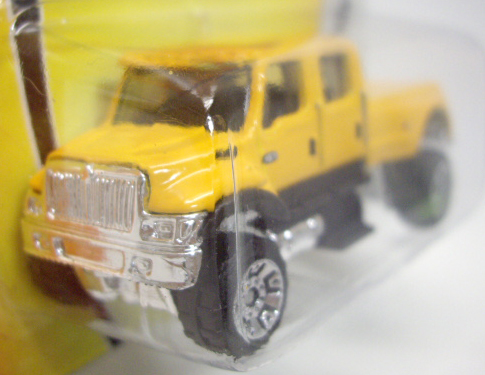 画像: 2007 【INTERNATIONAL CXT】　YELLOW