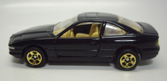 画像: LOOSE - 1997 FAO SCHWARZ EXCLUSIVE GOLD SERIES COLLECTION III 【BMW 850i】　BLACK/5SP (CORGI CAST)