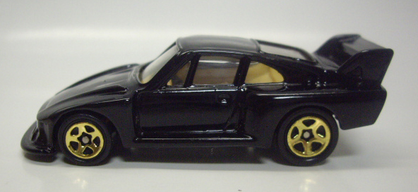 画像: LOOSE - 1997 FAO SCHWARZ EXCLUSIVE GOLD SERIES COLLECTION III 【PORSCHE 935】　BLACK/5SP (CORGI CAST)