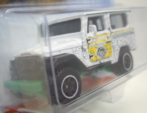 画像: 2015 MATCHBOX "JURASSIC WORLD" 【TOYOTA LAND CRUISER】 WHITE