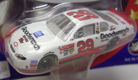 画像: 2002 ACTION - NASCAR WINNER'S CIRCLE 【"#29 GM GOODWRENCH" CHEVY MONTE CARLO】 WHITE (with 1/24 RACE HOOD)