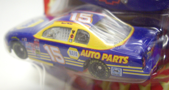 画像: 2002 ACTION - NASCAR WINNER'S CIRCLE 【"#15 NAPA" CHEVY MONTE CARLO】 BLUE-YELLOW (with 1/24 RACE HOOD)