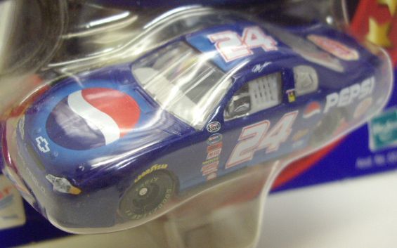 画像: 2000 HASBRO - NASCAR WINNER'S CIRCLE 【"#24 PEPSI" CHEVY MONTE CARLO】　BLUE (with 1/24 HOOD)