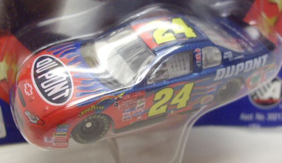 画像: 2001 ACTION - NASCAR WINNER'S CIRCLE 【"#24 DU PONT/2001 CHAMPION" CHEVY MONTE CARLO】　RED-BLUE (DRIVER STICKER)