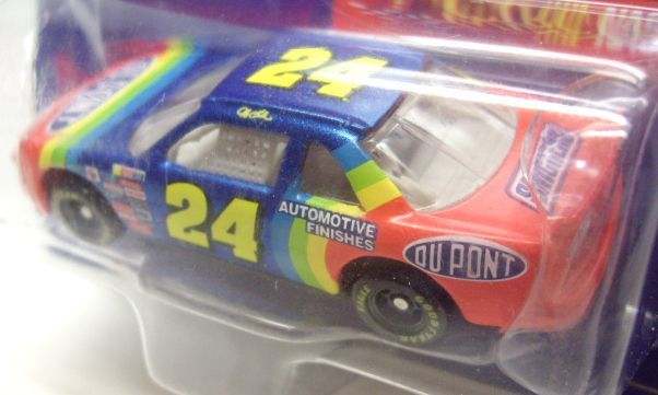 画像: 1998 KENNER - NASCAR WINNER'S CIRCLE 【"#24 DU PONT" CHEVY LUMINA】　RED-BLUE