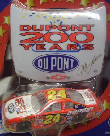 画像: 2002 ACTION - NASCAR WINNER'S CIRCLE 【"#24 DU PONT 200 YEARS" CHEVY MONTE CARLO】　ORANGE (with 1/24 AUTOGRAPHED HOOD)