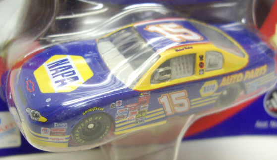画像: 2002 ACTION - NASCAR WINNER'S CIRCLE 【"#15 NAPA" CHEVY MONTE CARLO】 BLUE-YELLOW (with 1/24 RACE HOOD)