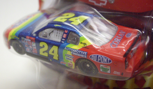 画像: 2000 HASBRO - NASCAR WINNER'S CIRCLE 【"#24 DU PONT" CHEVY MONTE CARLO】　RED-BLUE (with 1/24 HOOD)