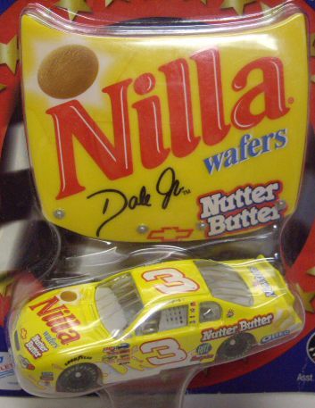 画像: 2002 ACTION - NASCAR WINNER'S CIRCLE 【"#3 NILLA" CHEVY MONTE CARLO】　YELLOW (with 1/24 AUTOGRAPHED HOOD)
