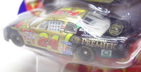 画像: 2002 ACTION - NASCAR WINNER'S CIRCLE 【"#24 DU PONT/CHROMA PREMIER" CHEVY MONTE CARLO】 GOLD-BLACK (with 1/24 RACE HOOD)