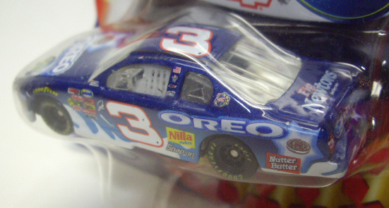 画像: 2002 ACTION - NASCAR WINNER'S CIRCLE 【"#3 OREO" CHEVY MONTE CARLO】　BLUE (with 1/24 AUTOGRAPHED HOOD)