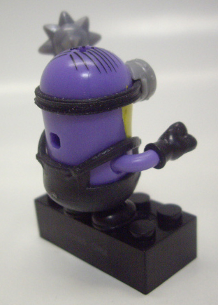 画像: MEGA BLOKS - DESPICABLE ME 2 (怪盗グルーのミニオン危機一発) 【MINION ミニフィグ3】　PURPLE/棍棒