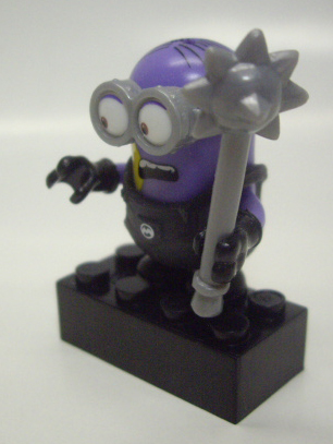 画像: MEGA BLOKS - DESPICABLE ME 2 (怪盗グルーのミニオン危機一発) 【MINION ミニフィグ3】　PURPLE/棍棒