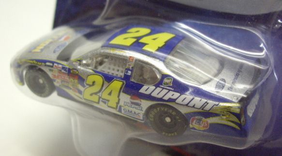 画像: 2004 ACTION - NASCAR WINNER'S CIRCLE 【"#24 PEPSI/DU PONT" CHEVY MONTE CARLO】 SILVER (with 1/24 RACE HOOD)