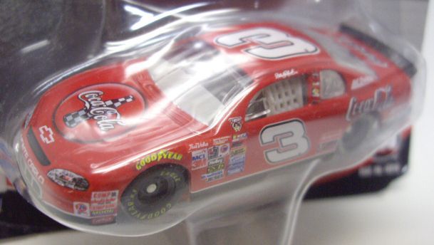 画像: 2004 ACTION - NASCAR WINNER'S CIRCLE 【"#3 COCA-COLA" CHEVY MONTE CARLO】 RED (with 1/24 RACE HOOD)