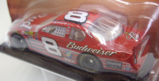 画像: 2004 ACTION - NASCAR WINNER'S CIRCLE 【"#8 BUDWEISER" CHEVY MONTE CARLO】 RED (台座付き)