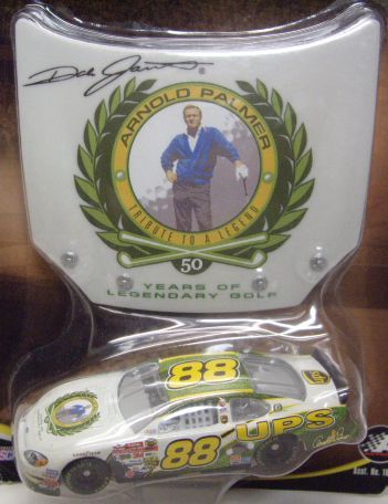 画像: 2004 ACTION - NASCAR WINNER'S CIRCLE 【"#88 UPS/ARNOLD PALMER" FORD TAURUS】 WHITE-GREEN (with 1/24 RACE HOOD)