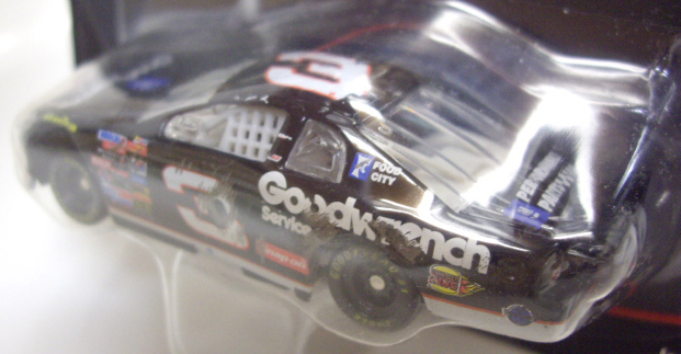 画像: 2004 ACTION - NASCAR WINNER'S CIRCLE 【"#3 GM GOODWRENCH" CHEVY MONTE CARLO】 BLACK(RACED VERSION) (WITH STICKER)